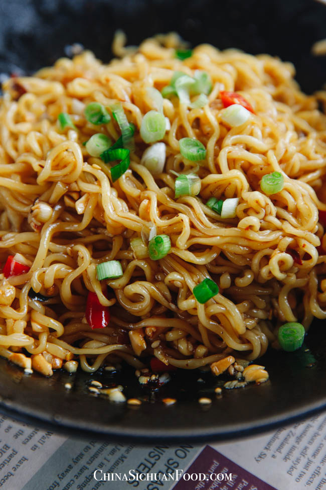 hot oyster noodles|chinasichuanfood.com