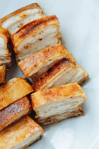 pan-fried crispy pork belly|chinasichuanfood.com